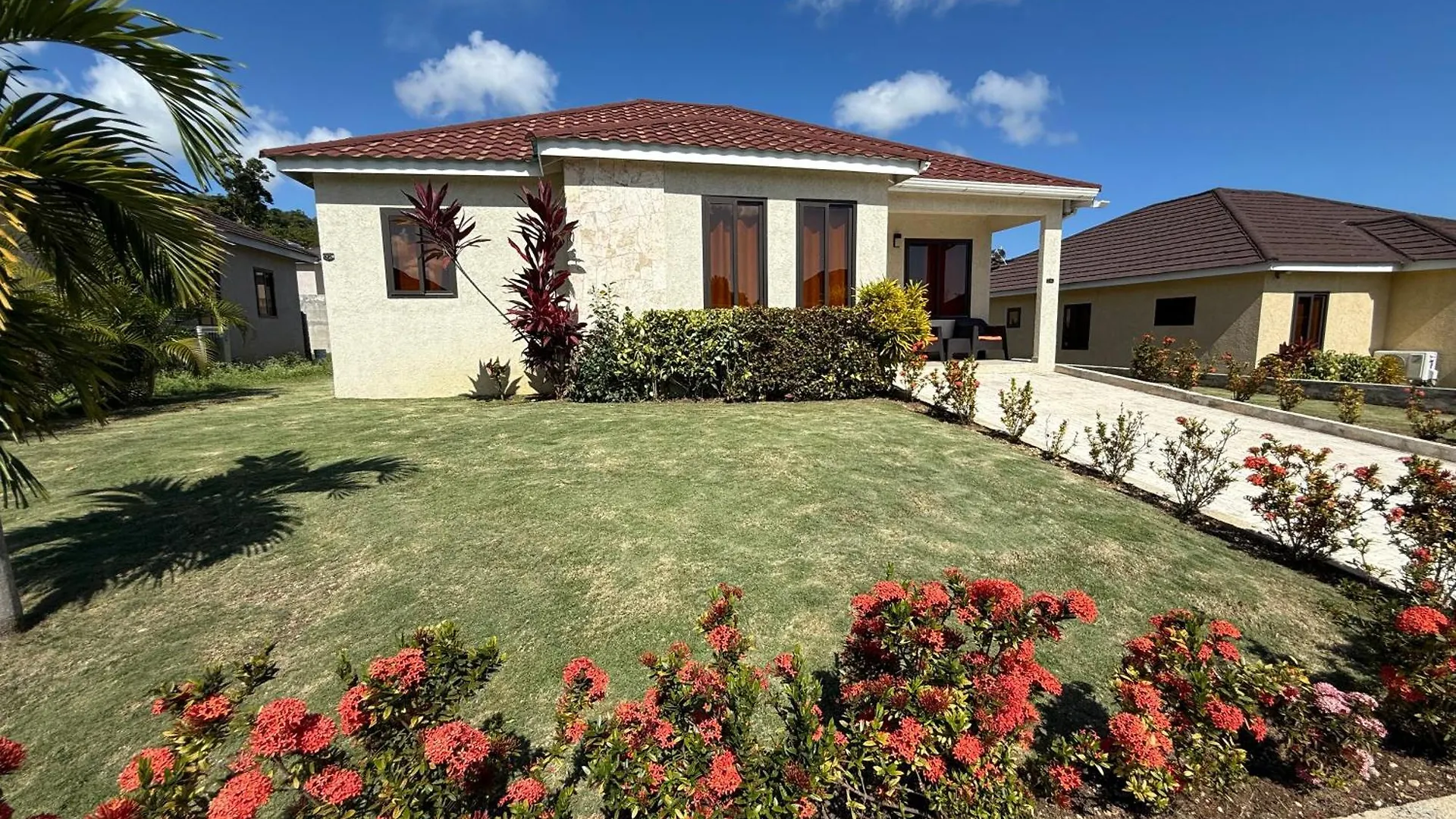 Roses Cove, Serene & Tranquil, A Slice Of Peace Ocho Rios Villa